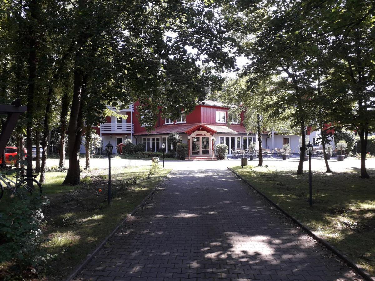 Hotel Rosengarten Leipzig-Naunhof 外观 照片